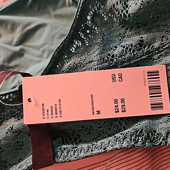 Urban Outfitters Bralette Size M NWT - Picture 6 of 7